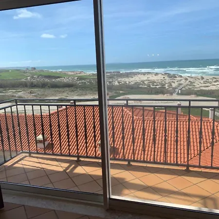 Apartamento T2 Vista Mar Apartment *